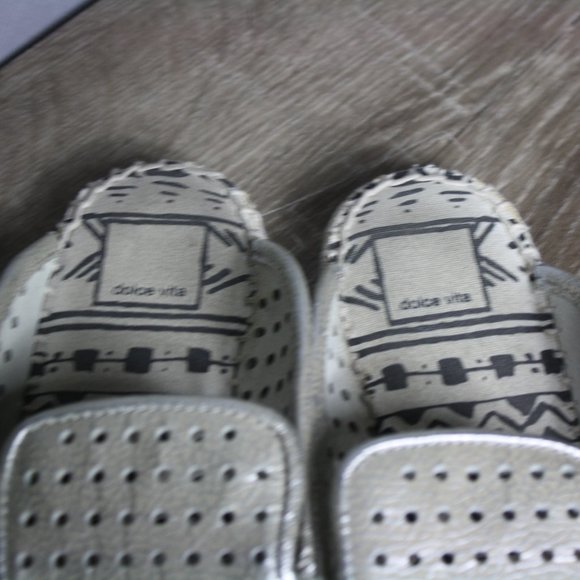 Dolce Vita Perforated Leather Espadrille Mules 🌵8 - Picture 5 of 8